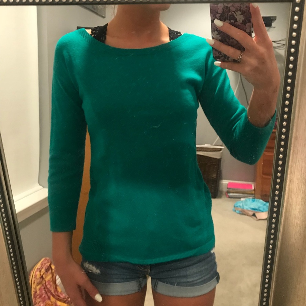 American Eagle sweater